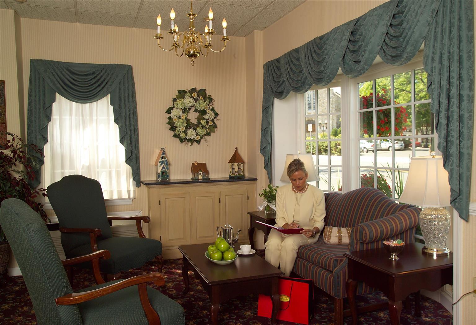 The Westfield Inn, BW Signature Collection Interior foto